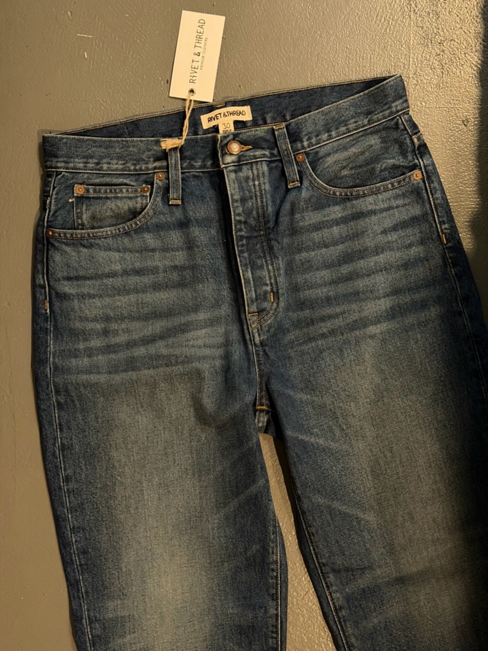 Rivet & Thread Women’s Straight Leg Jeans — Medium Blue